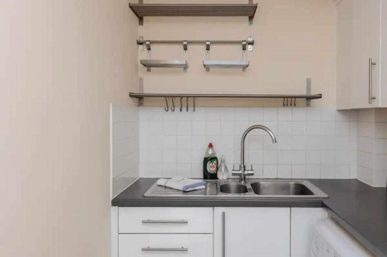 Vivid Apartment In Central 런던 외부 사진